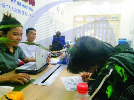 z3592854821486_09f85d8510f90feddbb9eb045829e43b